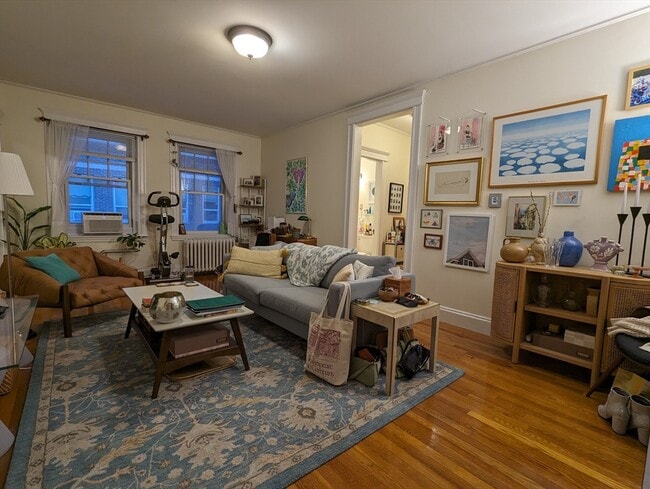 Building Photo - 854 Massachusetts Ave Unit 12