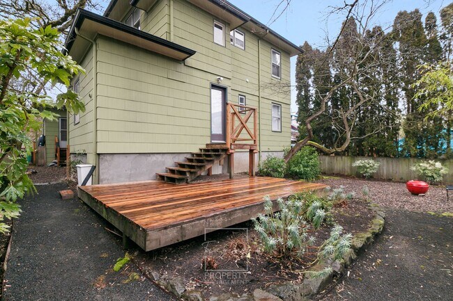 Photo - THE BETTY (NR-BETTY) Unit 1400