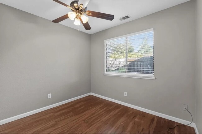 Photo - 6765 Koster Way