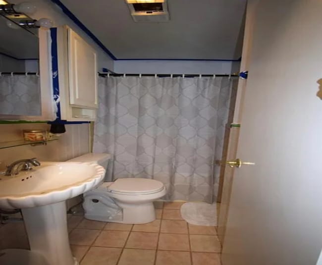 Photo - 6921 Taylor Rd