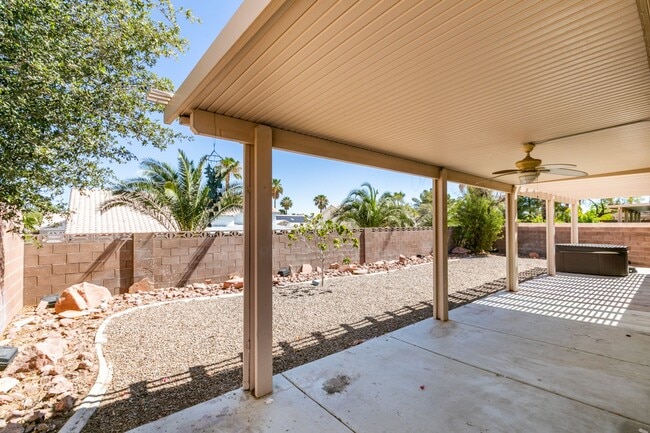 Photo - Charming Single-Story Home with Spa & Covered Patio Near Spencer & Wigwam in Las Vegas