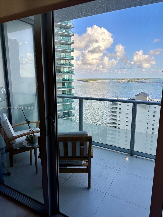 Photo - 1300 Brickell Bay Dr Unit 2106