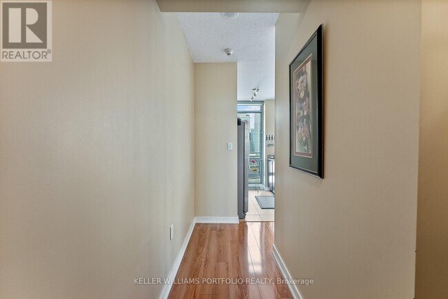 Photo - 3 Navy Wharf Ct Unit 2809