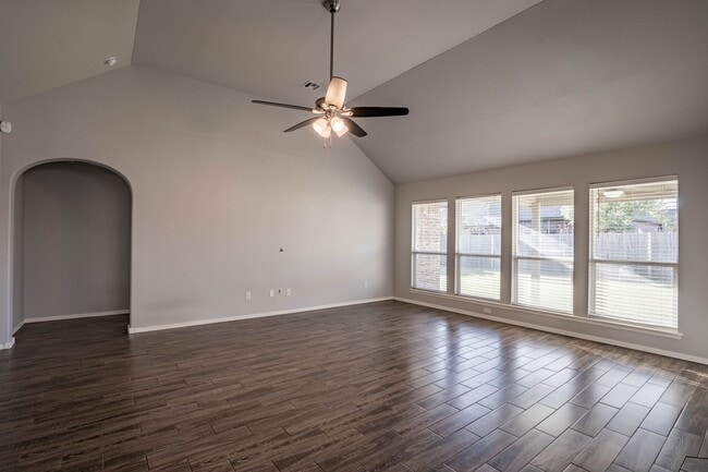 Photo - 3 Bed 2 Bath With Office in Tulsa