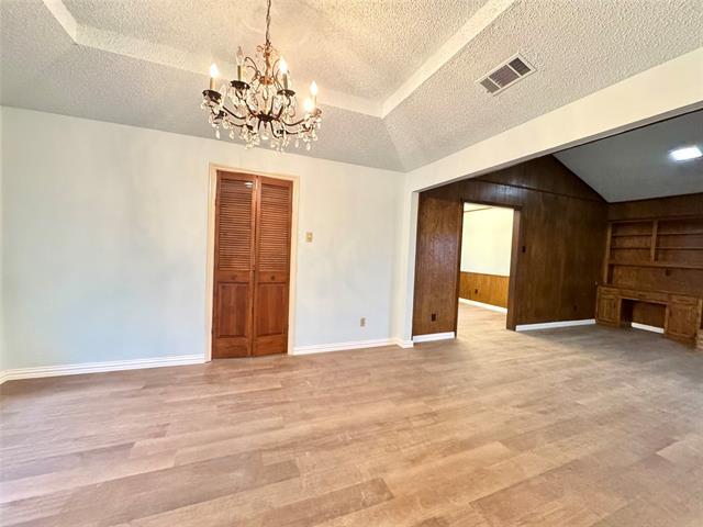 Photo - 1925 Glen Hill Dr