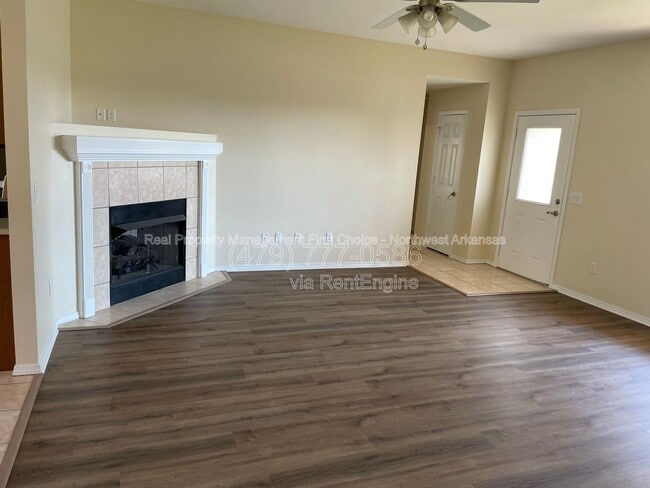 Photo - 511 Brookfield Dr