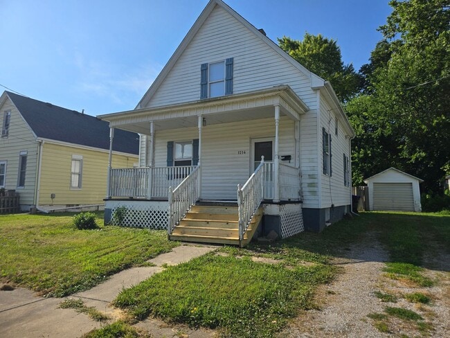Cute 3 Bedroom Home! - Cute 3 Bedroom Home!