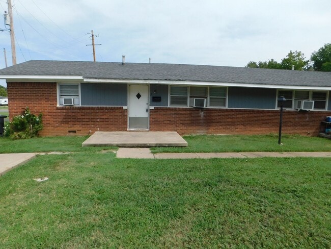 Building Photo - 1621 Socony St Unit 1621 N Socony St #2