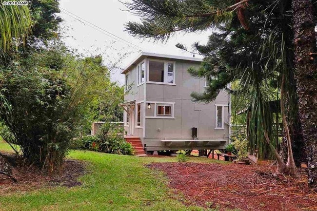 Photo - 1990 Olinda Rd