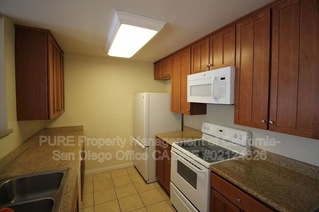 Photo - 210 Chambers St