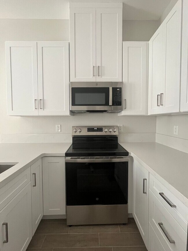 17210 Newhope St Unit 1103-B