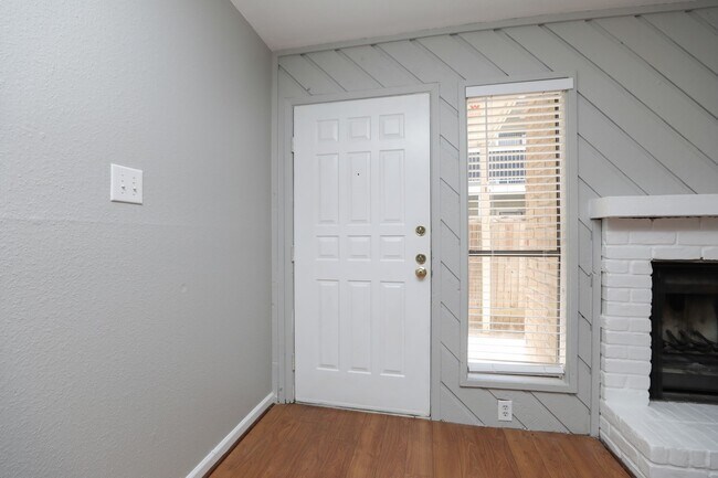 Photo - 2100 Wilcrest Dr Unit 127