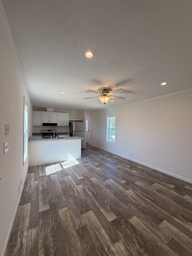 251 Old Country Rd