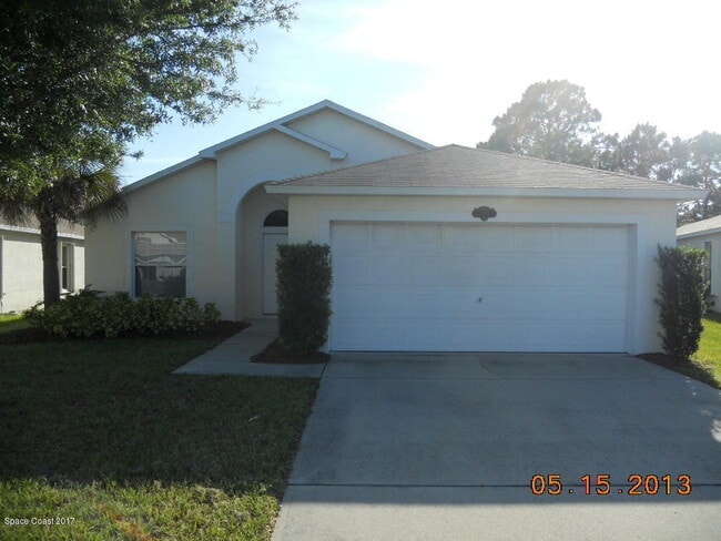 Photo - 540 Benton Dr House