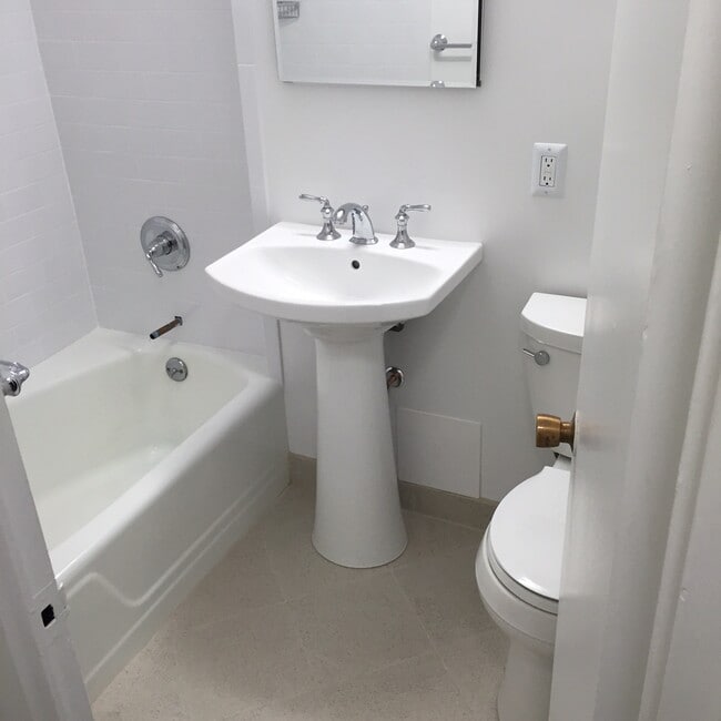 Bathroom - 444 Bedford Street Unit Apt 5c