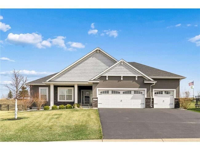 Building Photo - 16122 Estate Ln