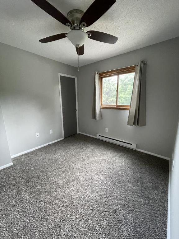 Photo - 1963 Apartment Dr