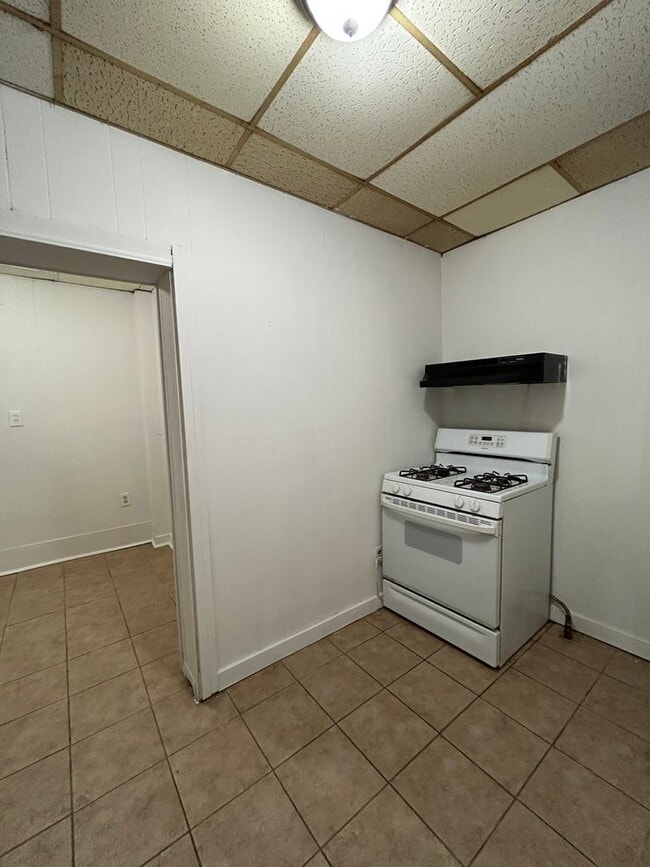 Photo - 730 W State St Unit 730 W state #1