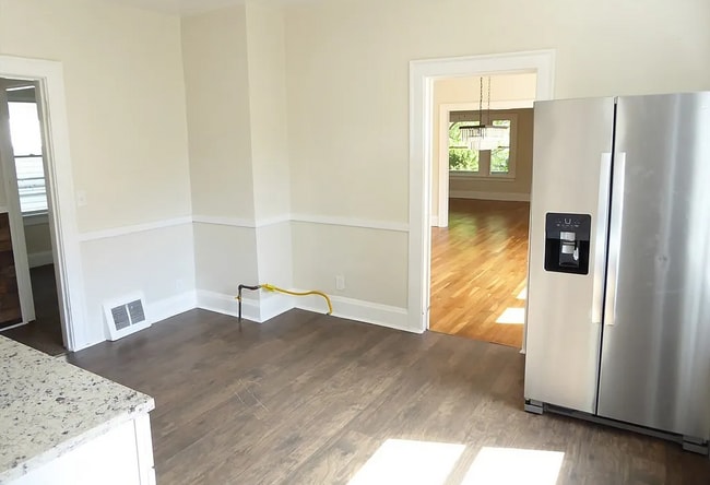 Photo - 1808 Buhrer Ave