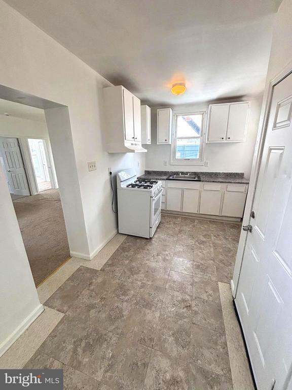 Photo - 49 Hopkins St