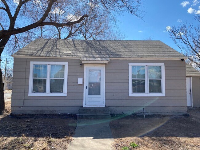 Photo - 1 Bedroom 1 bathroom house in North Lubbock!
