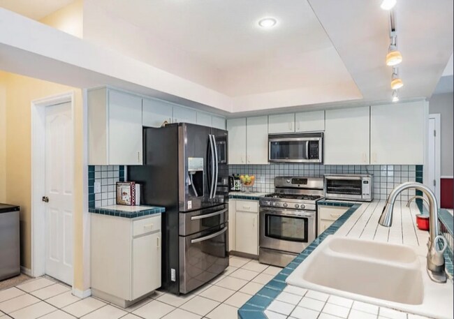 Photo - 18196 Winding Oaks Blvd Unit 18196 Winding Oaks Blvd