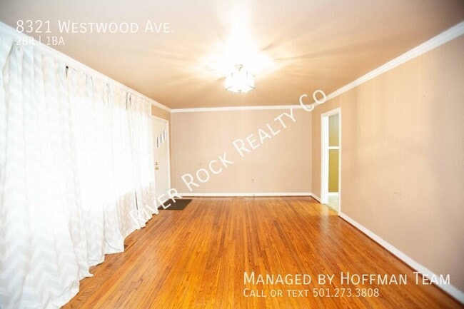 Photo - 8321 Westwood Ave