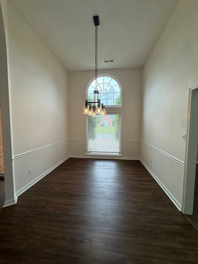 Photo - 1966 Abbott Cove