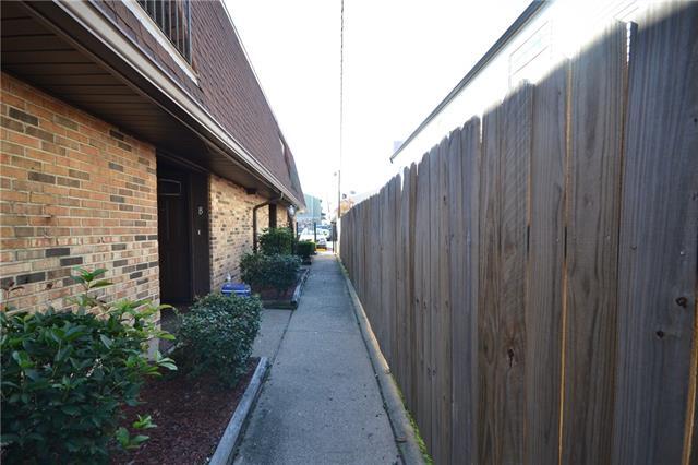 Photo - 1637 42nd St