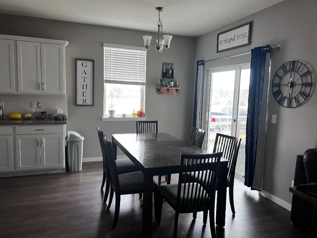 Photo - 4202 Fox Grove Dr