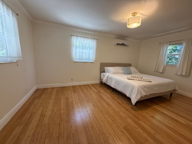 Photo - 1413 SW 23rd Ave