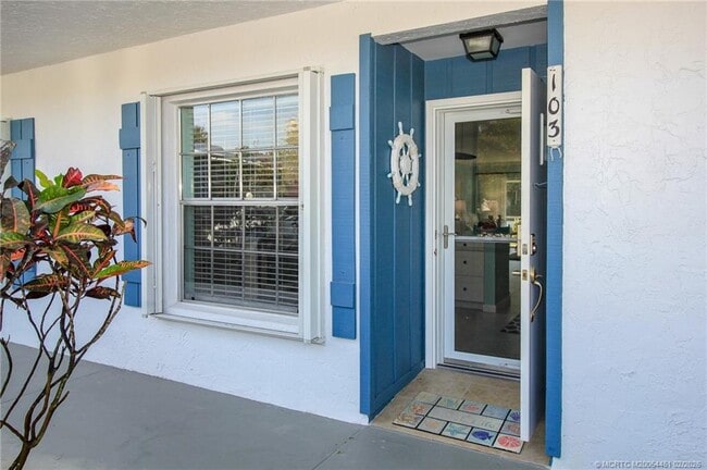 Photo - 1858 SW Palm City Rd Unit 103