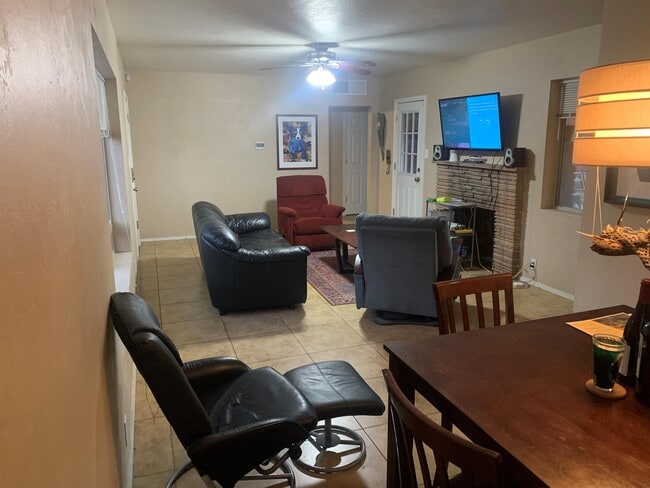Photo - 2305 N 2nd Ave