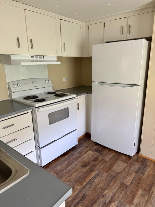 Photo - Mobile Home For Rent in Denver Area