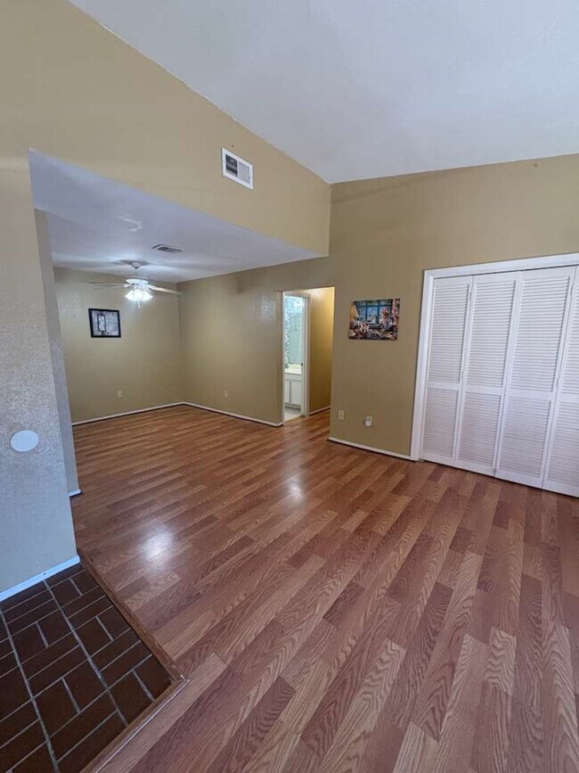 Photo - 10555 Turtlewood Ct Unit 701