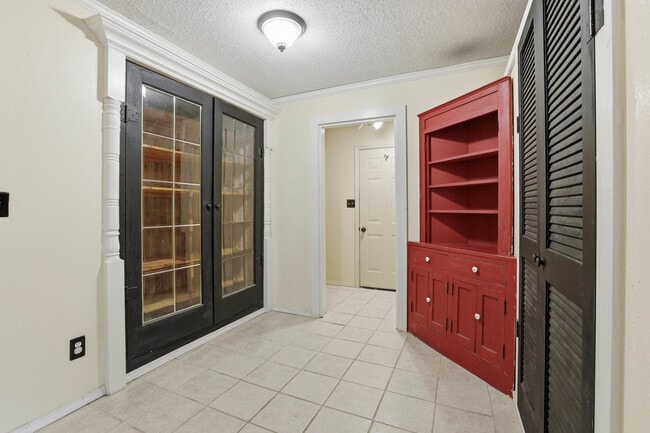 Photo - 1328 Hazelwood Dr