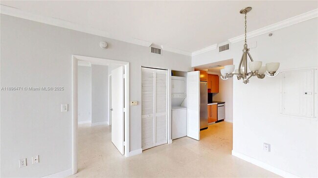 Photo - 6365 Collins Ave Unidad 2904