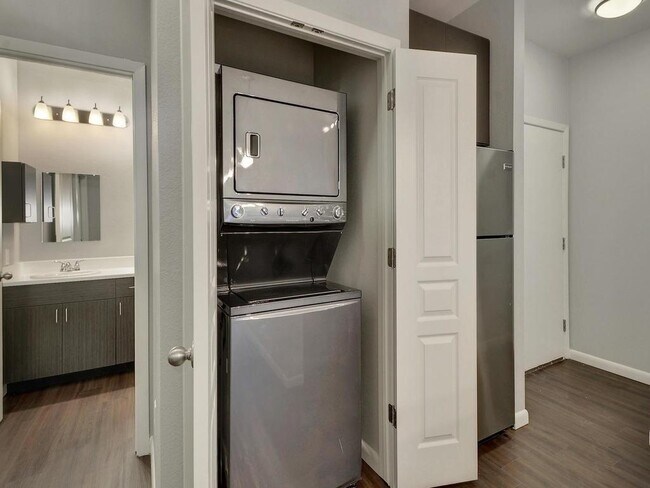 Photo - 2822 Rio Grande St Unit 202