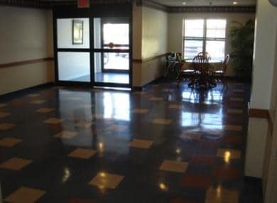 Photo - St. James Plaza