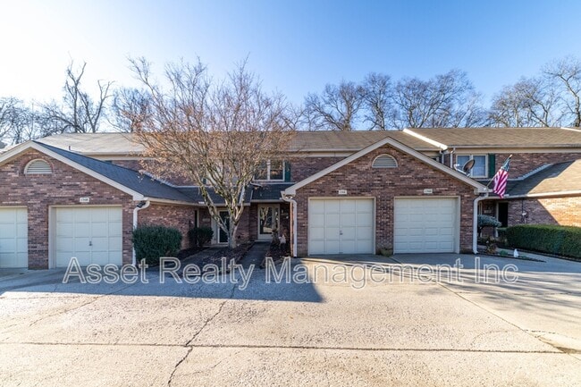 Building Photo - 136 Durwood Rd Unit C