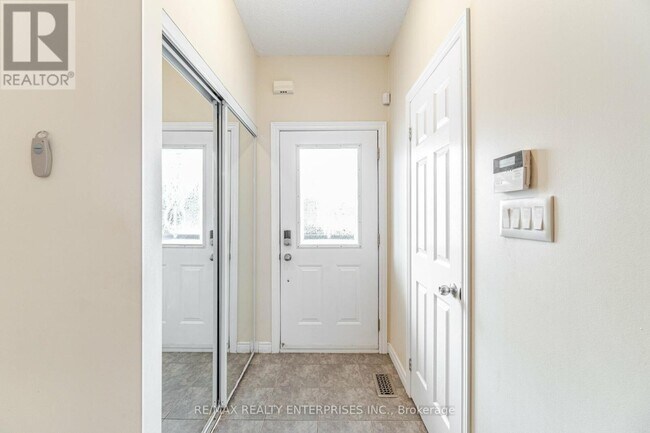 Photo - 2341 Vanessa Dr