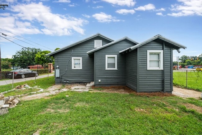 Photo - Your Dream Rental Awaits – Fully Renovated and Move-In Ready!