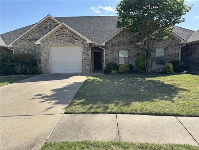 Photo - 4008 Mobley Cir Townhome