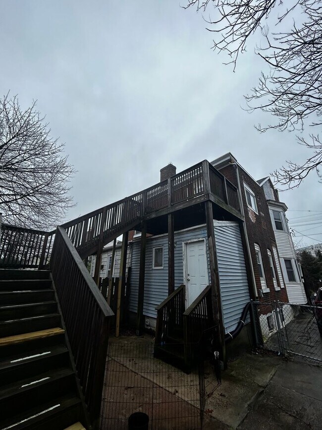 Photo - 133 Liberty St Unit Apt #2