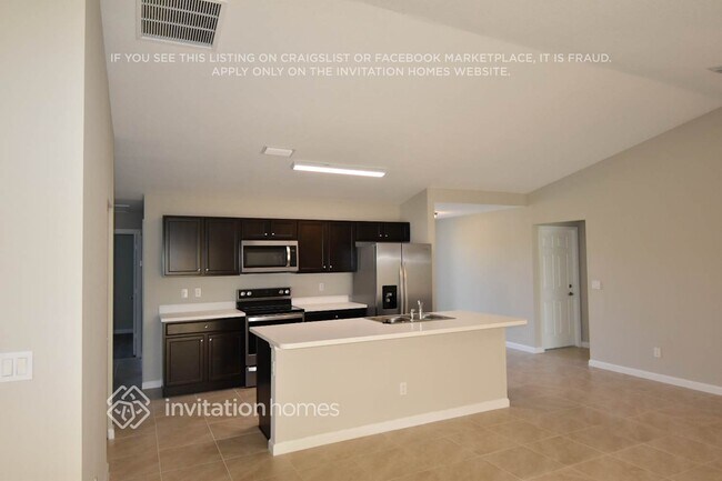 Photo - 1650 SW Merchant Ln
