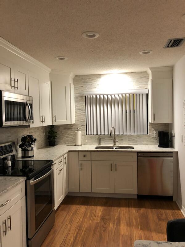 Photo - 6021 SE Landing Way Condo Unit Bldg 2 #2