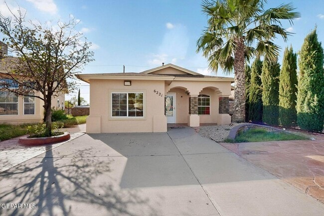 Building Photo - 6221 Patria St