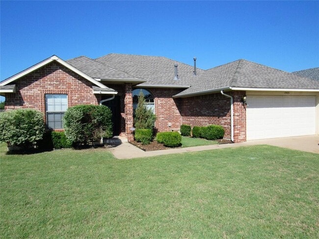 Building Photo - 17405 Bronze Ln