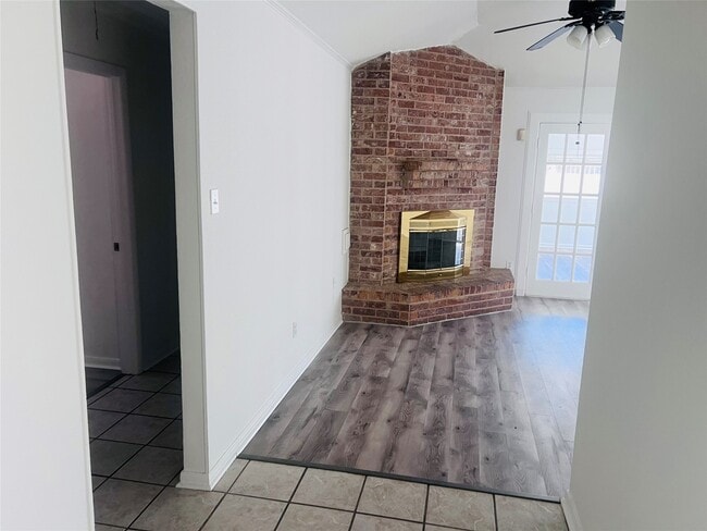 Photo - 3907 Windmill St