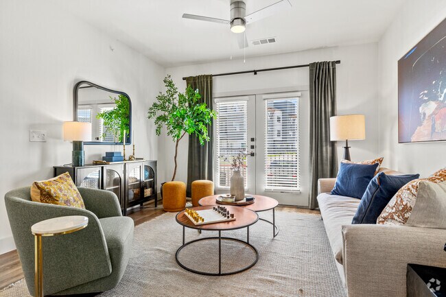 2 habitaciones, 2 baños - 1048 pies cuadrados - Sala de estar - Enclave Creedmoor